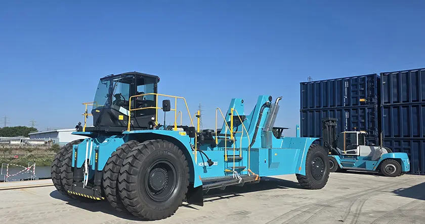 Konecranes SMV 4646 TCX4 Reach Stacker